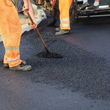 Best Asphalt Driveway Installation  in Lowellville, OH